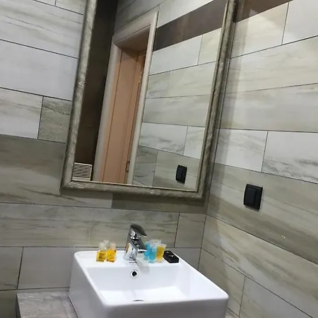 G4 Milmari Apartment