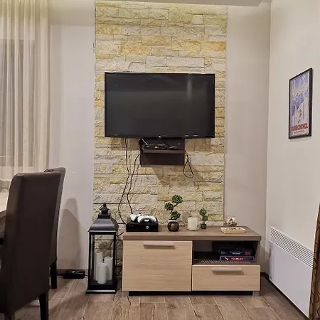 Lägenhet G4 Milmari *